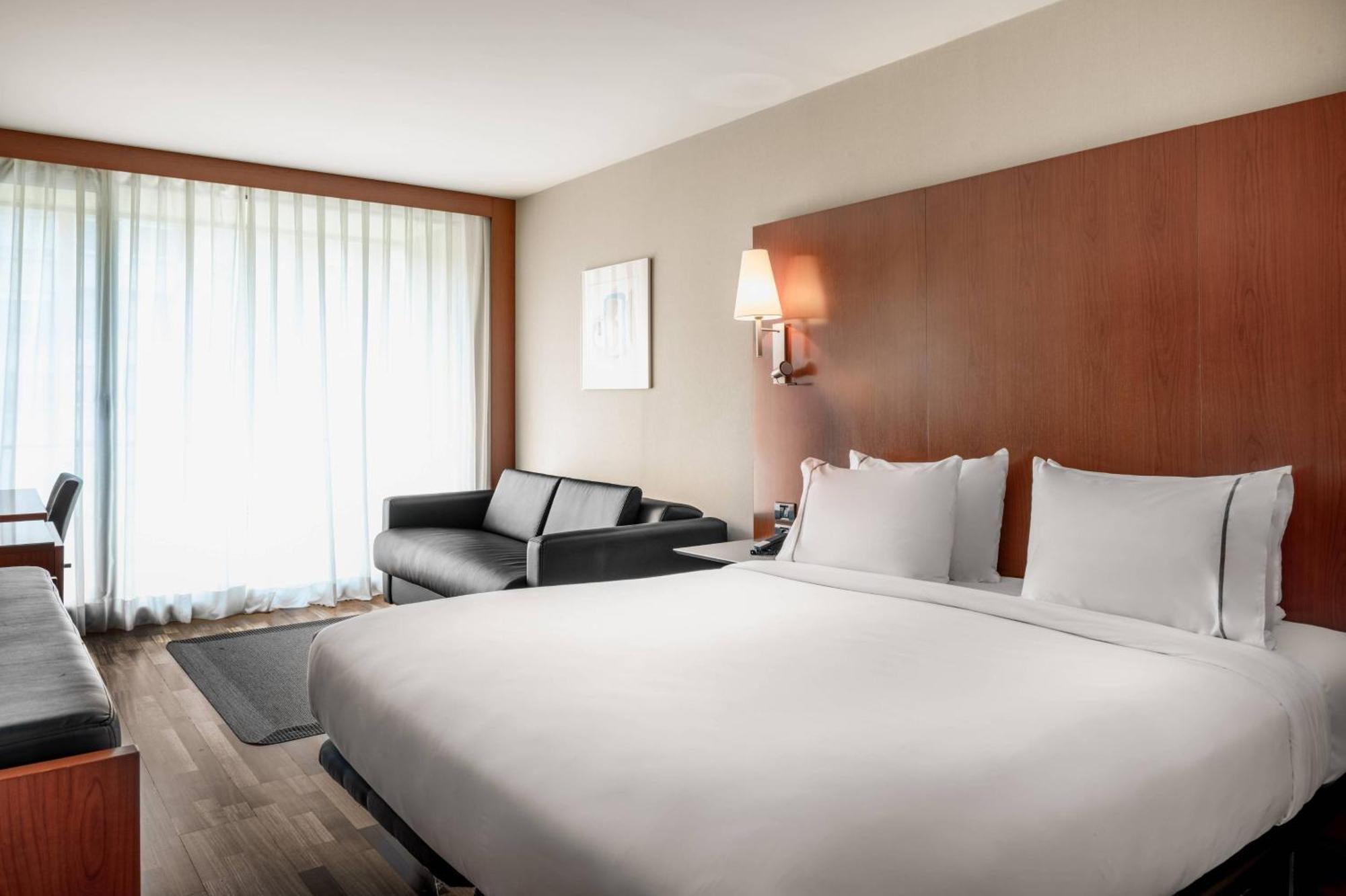 Ac Hotel La Rioja By Marriott Logroño Eksteriør bilde