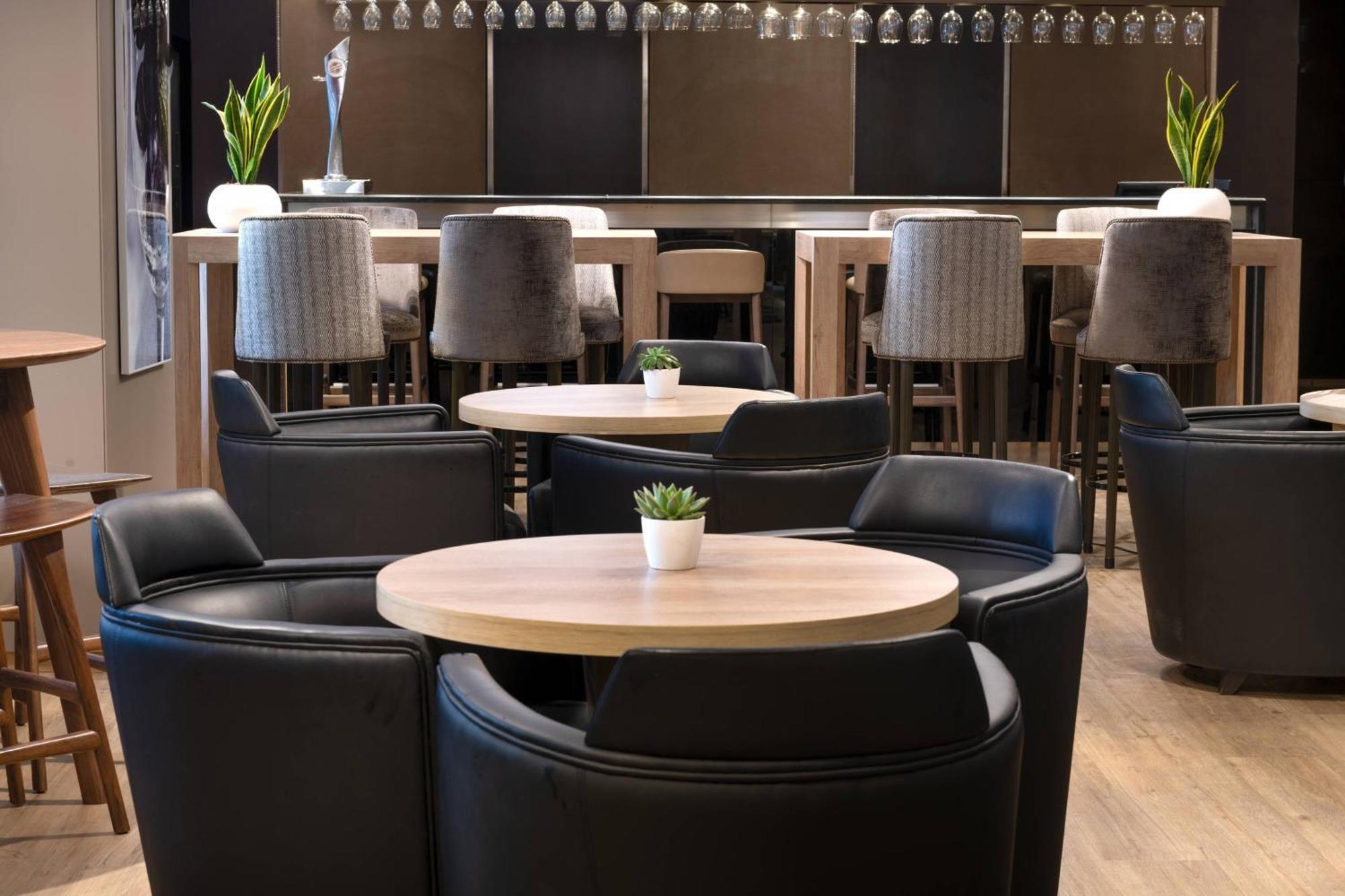 Ac Hotel La Rioja By Marriott Logroño Eksteriør bilde