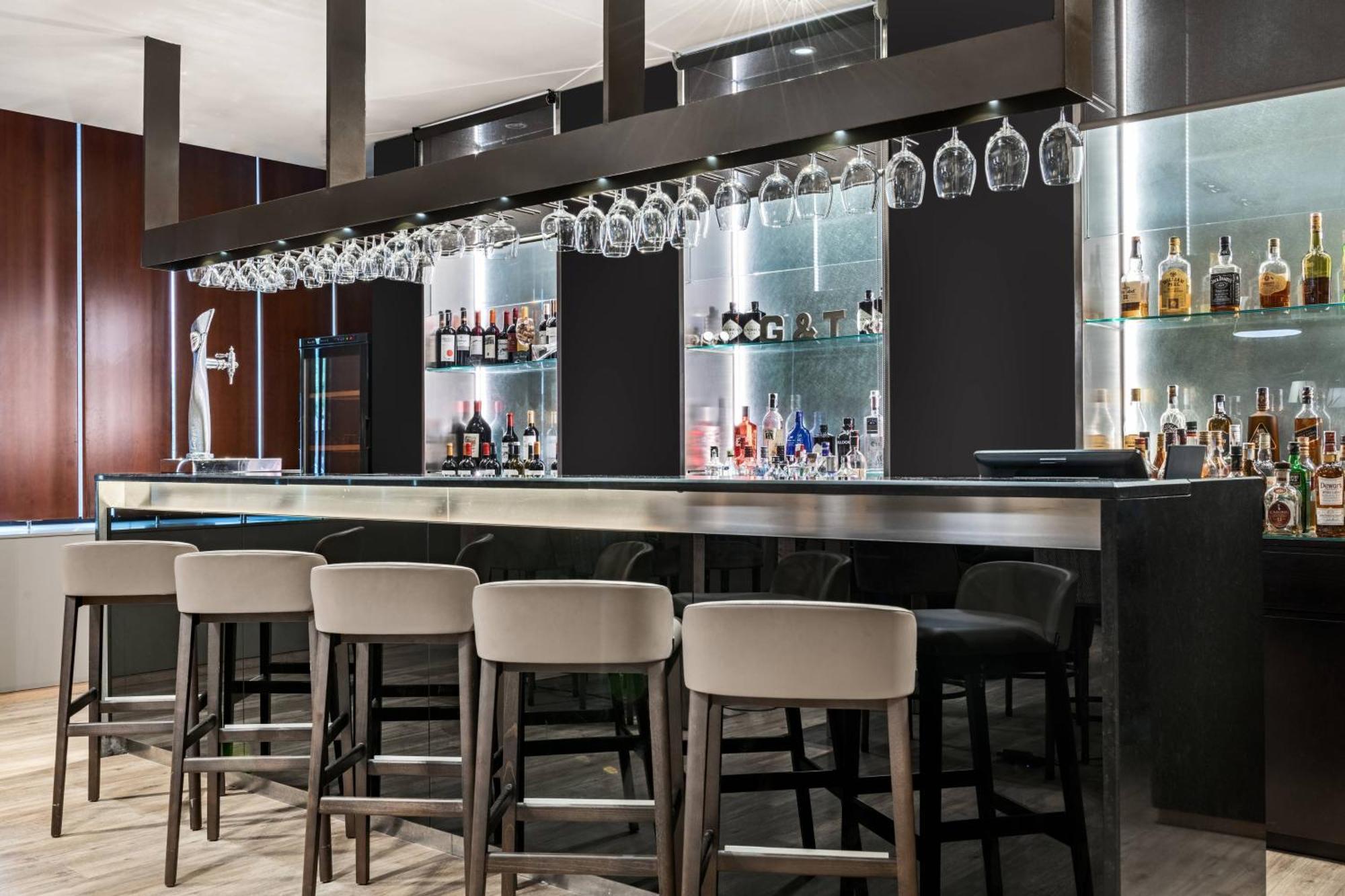 Ac Hotel La Rioja By Marriott Logroño Eksteriør bilde