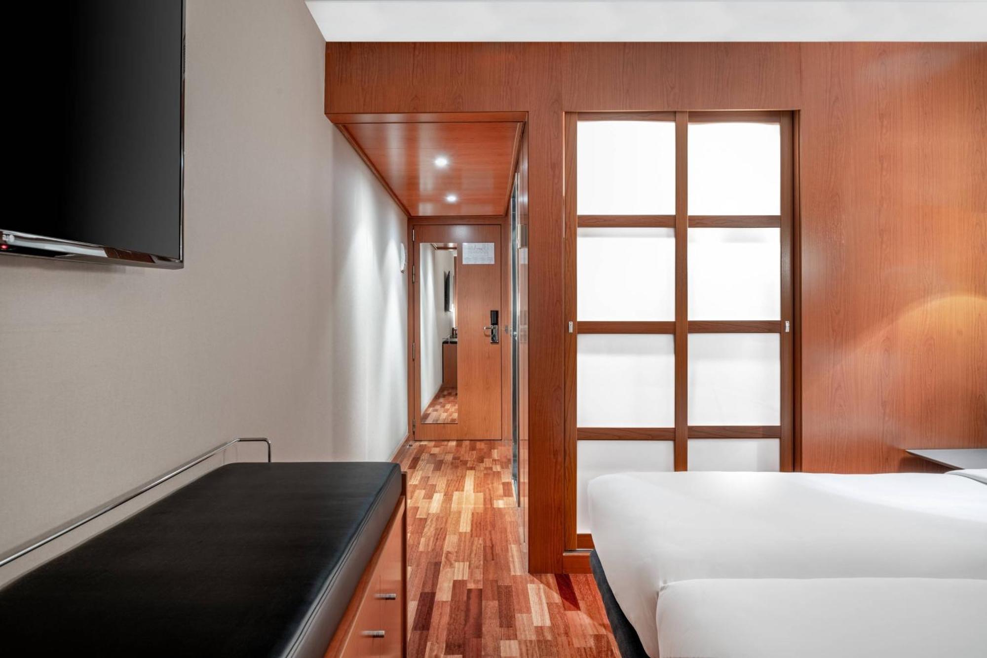 Ac Hotel La Rioja By Marriott Logroño Eksteriør bilde