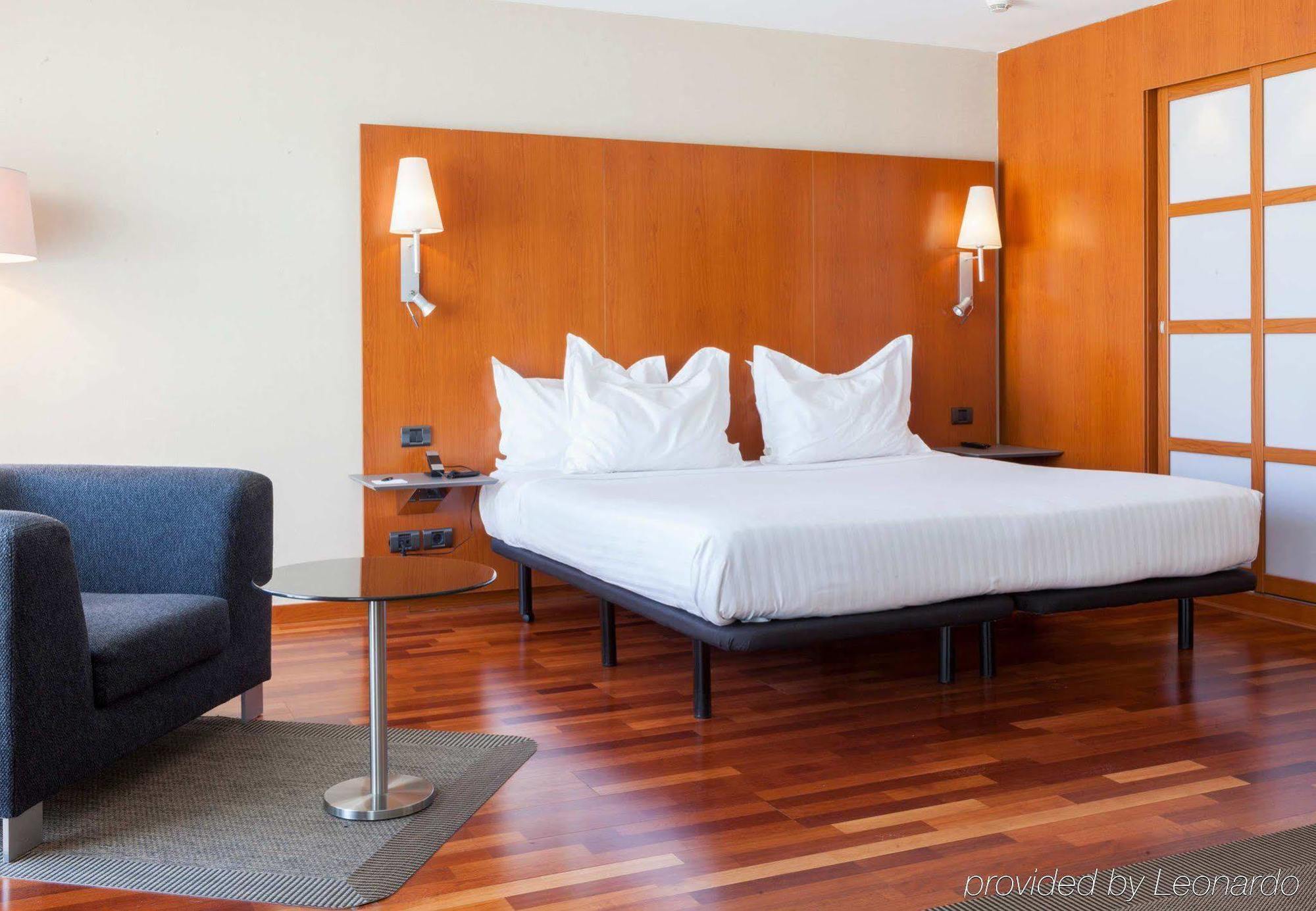 Ac Hotel La Rioja By Marriott Logroño Eksteriør bilde