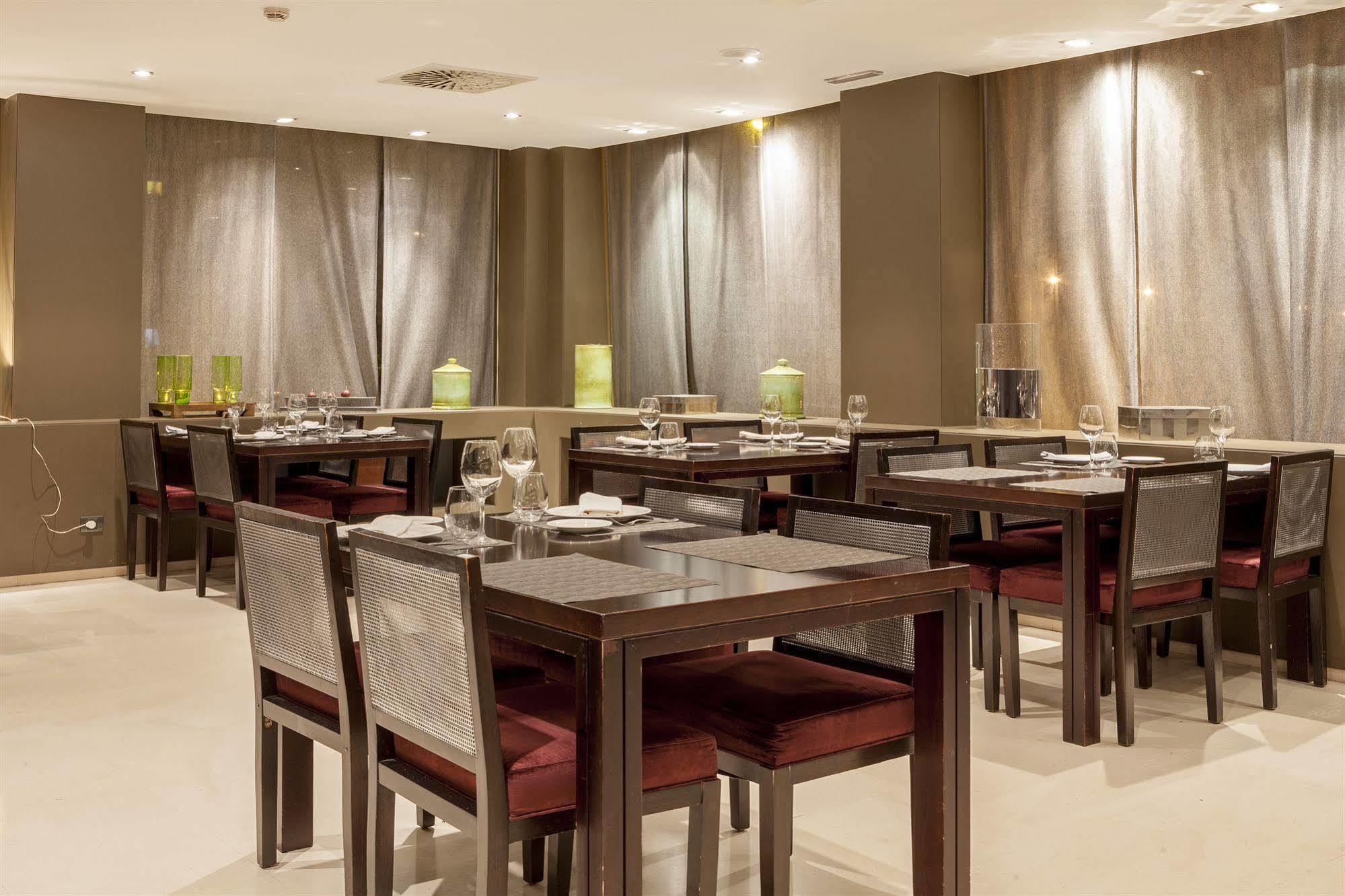 Ac Hotel La Rioja By Marriott Logroño Eksteriør bilde
