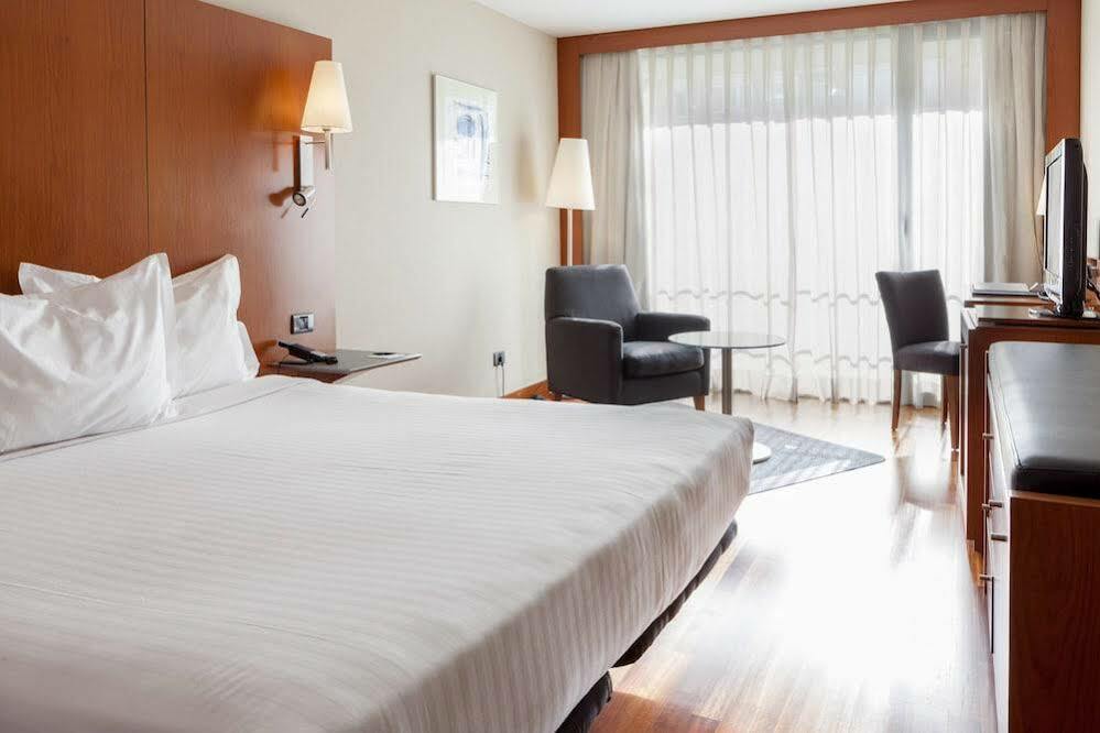 Ac Hotel La Rioja By Marriott Logroño Eksteriør bilde